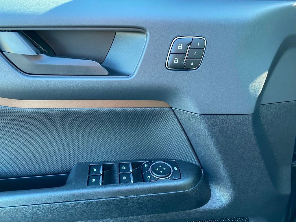 Used 2023 Ford Bronco Sport Outer Banks image 11