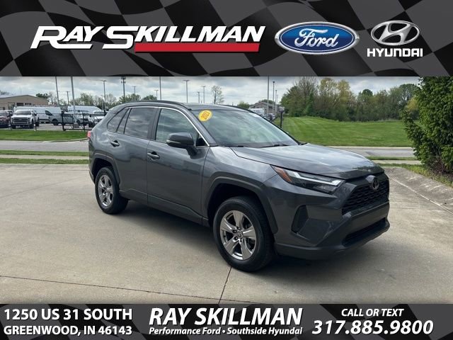 Used 2023 Toyota RAV4 XLE image 1