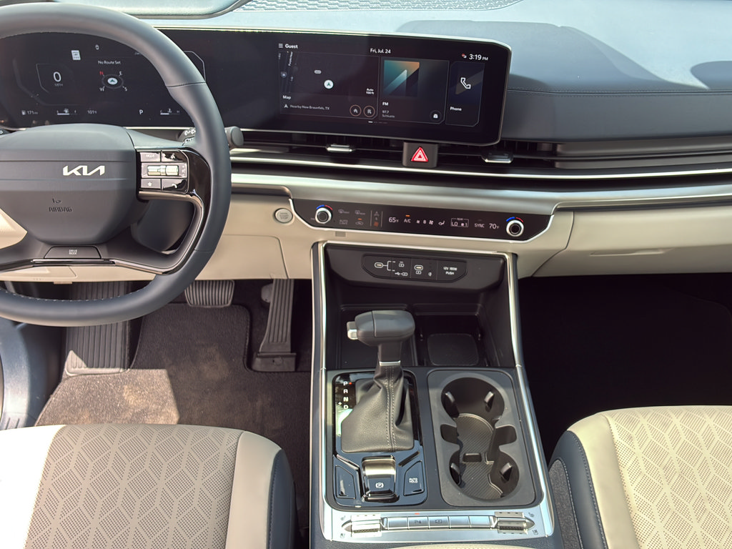 New 2027 Kia Carnival SX w/ Dark Edition Package FWD image 32