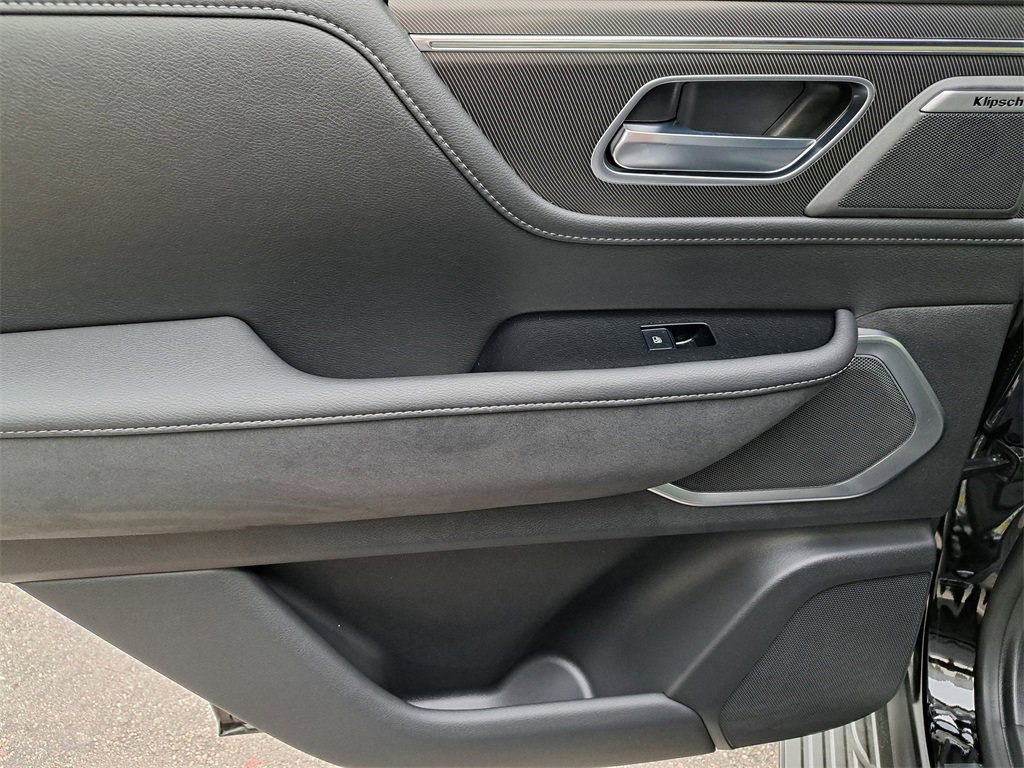 New 2026 INFINITI QX80 Luxe image 7