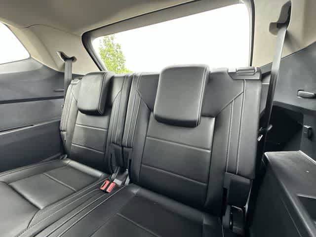Used 2023 Volkswagen Atlas SE w/ Black Wheel Package AWD/4WD image 23