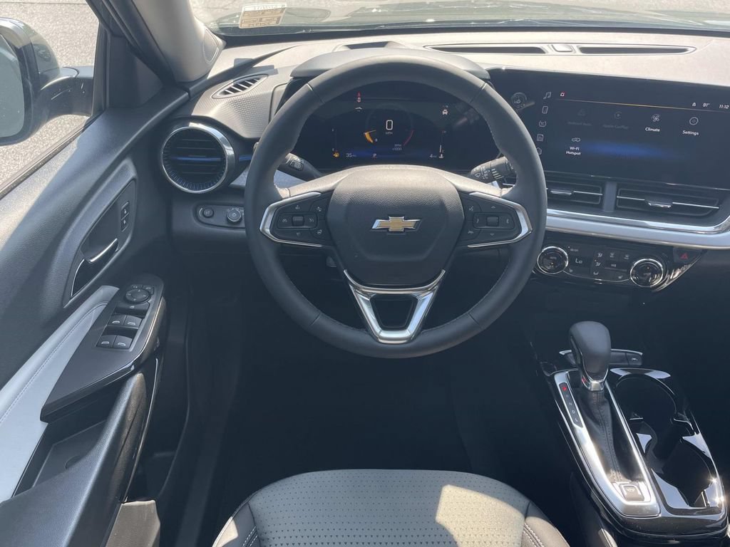 New 2026 Chevrolet Trax LT w/ Driver Confidence Package FWD image 12