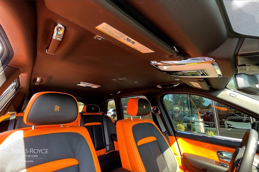 Certified 2025 Rolls-Royce Cullinan image 21