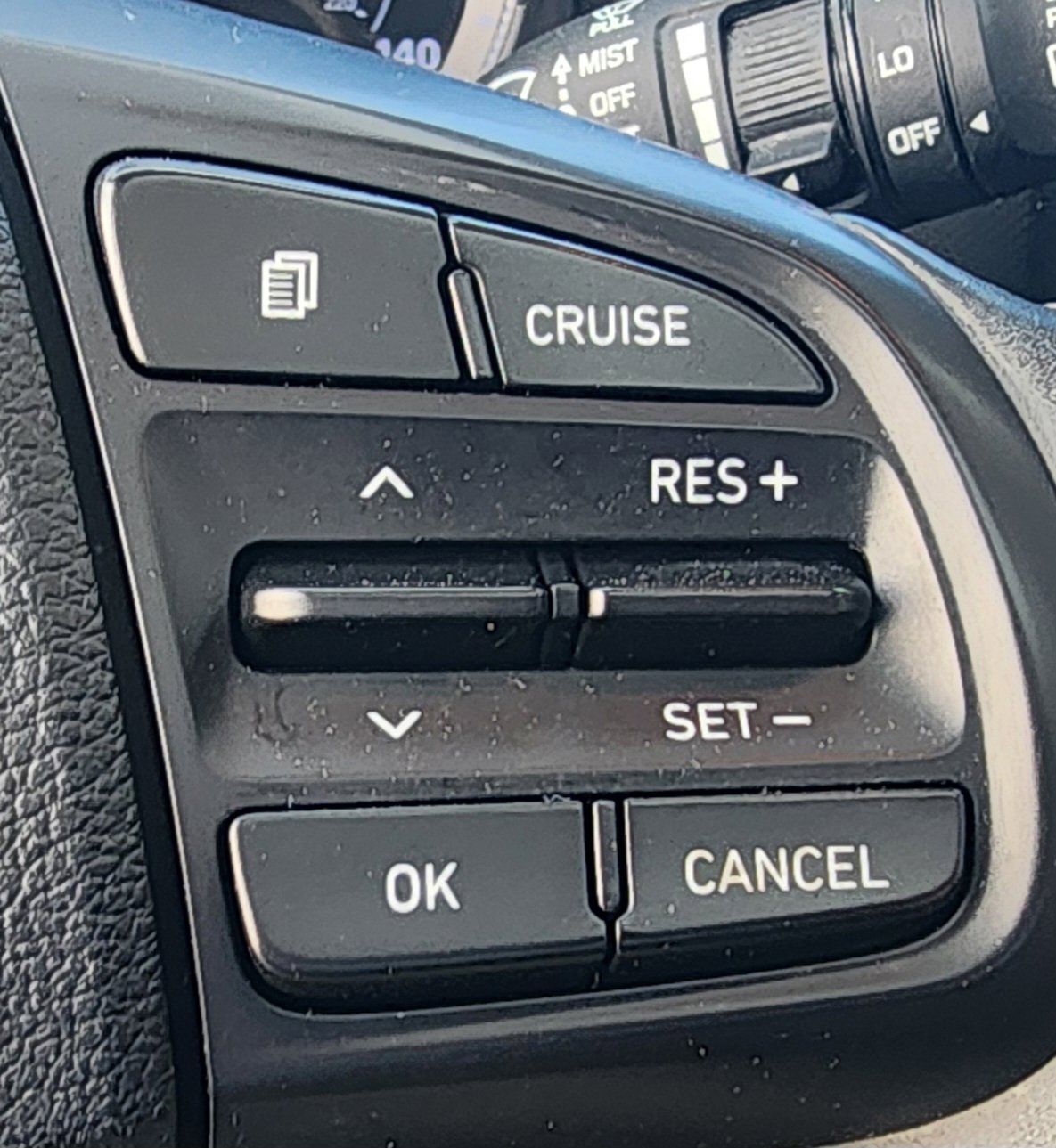 Used 2022 Hyundai Venue SEL w/ Cargo Package image 11