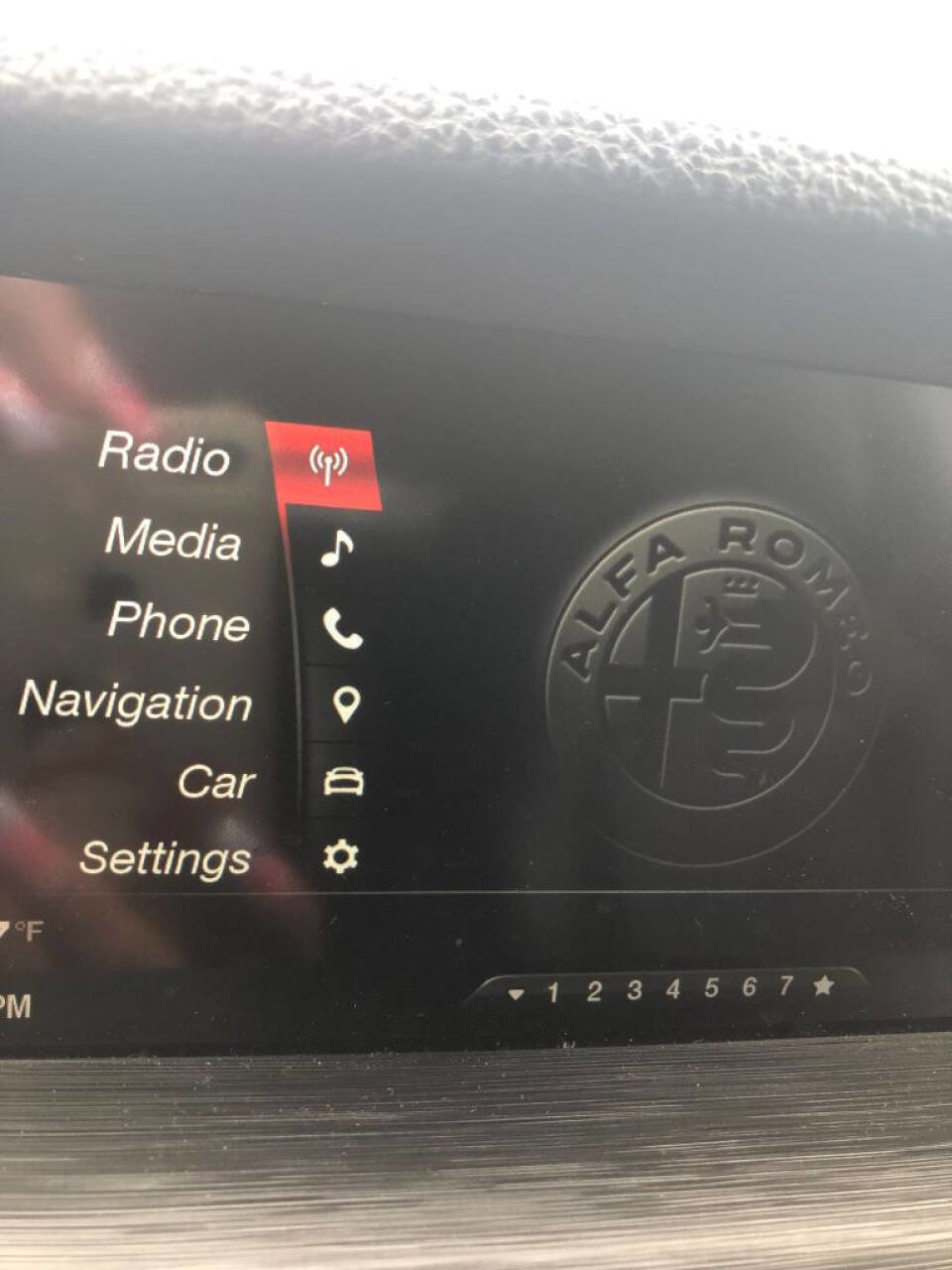 Used 2018 Alfa Romeo Stelvio AWD image 18