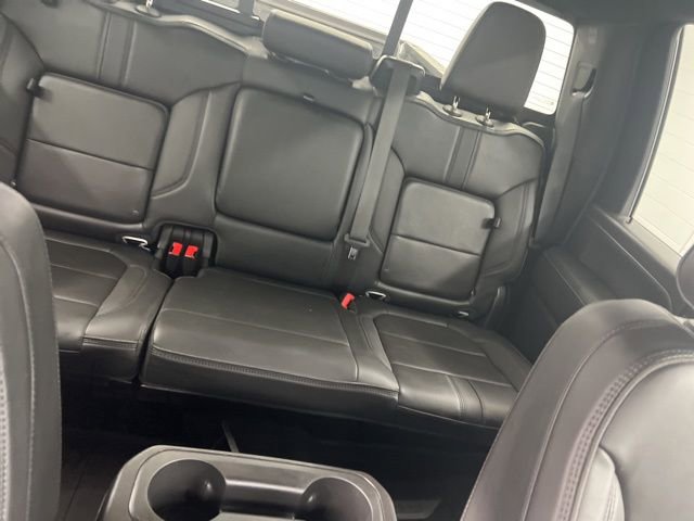 Used 2023 Chevrolet Silverado 3500 High Country w/ Technology Package image 26