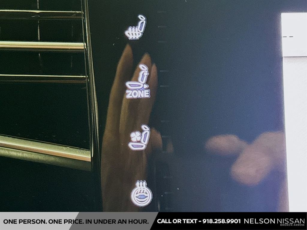 Used 2022 Jeep Wagoneer Series III w/ Convenience Group I image 21