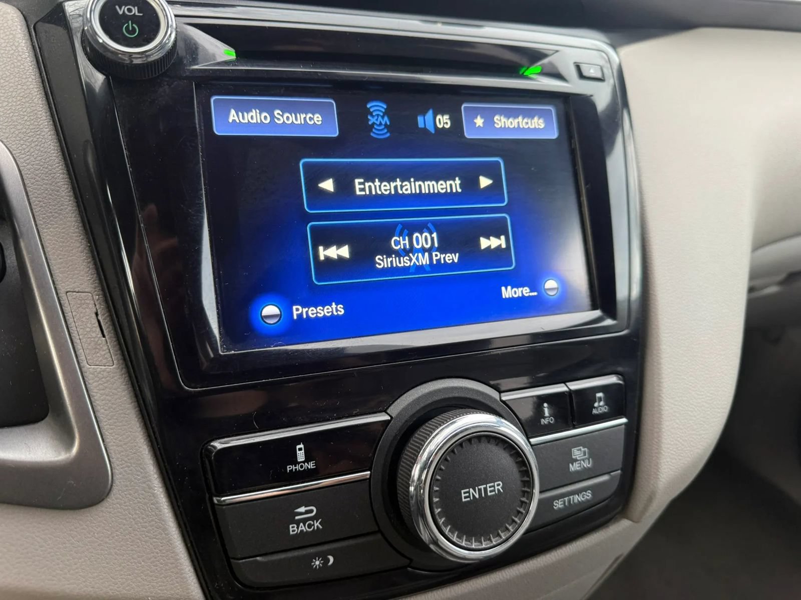 Used 2017 Honda Odyssey EX-L image 15