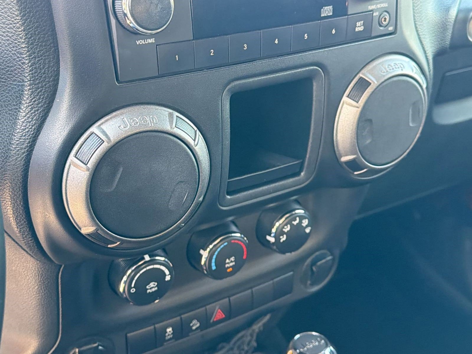 Used 2011 Jeep Wrangler Sport image 7