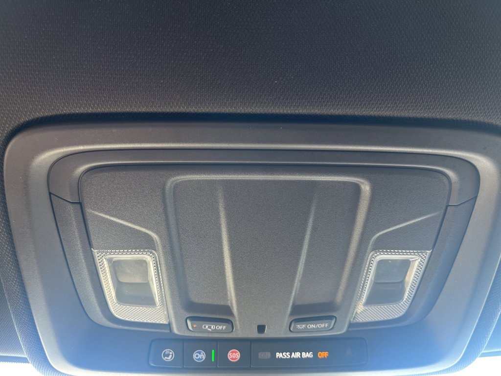 Used 2024 Chevrolet Silverado 2500 LT image 15