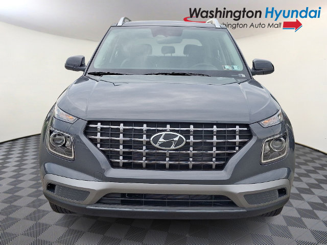 New 2026 Hyundai Venue SEL FWD image 2