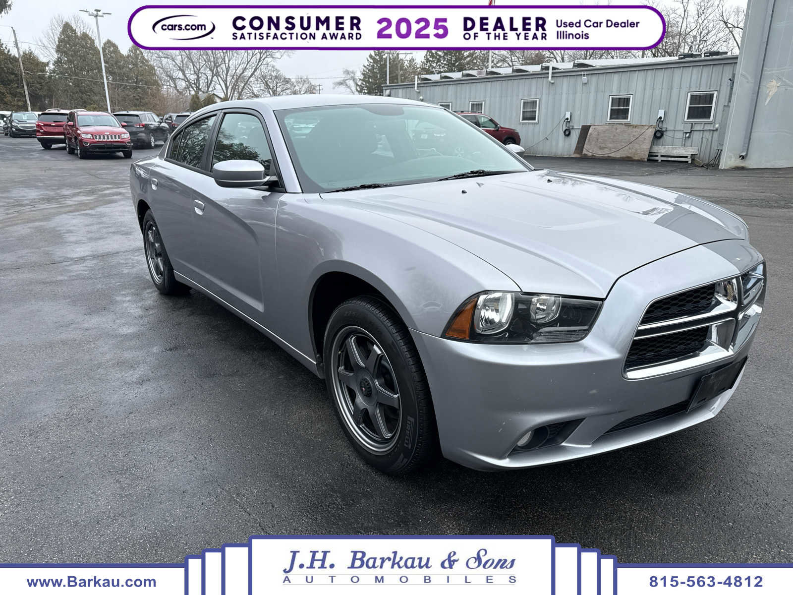 Used 2014 Dodge Charger SXT image 1