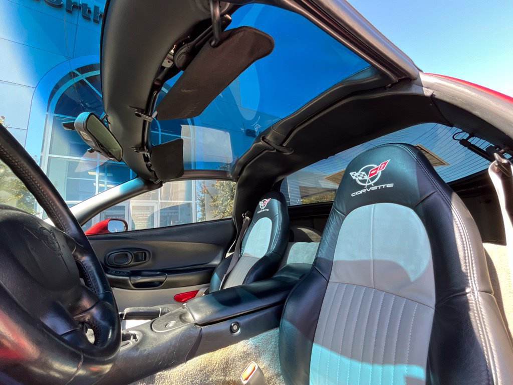 Used 1997 Chevrolet Corvette Coupe RWD image 16