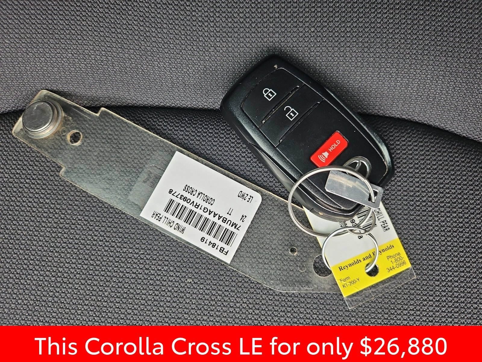 Used 2024 Toyota Corolla Cross LE w/ Moonroof Package FWD image 21