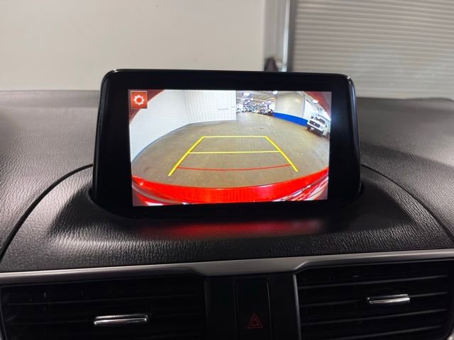 Used 2017 MAZDA MAZDA3 Touring FWD image 28