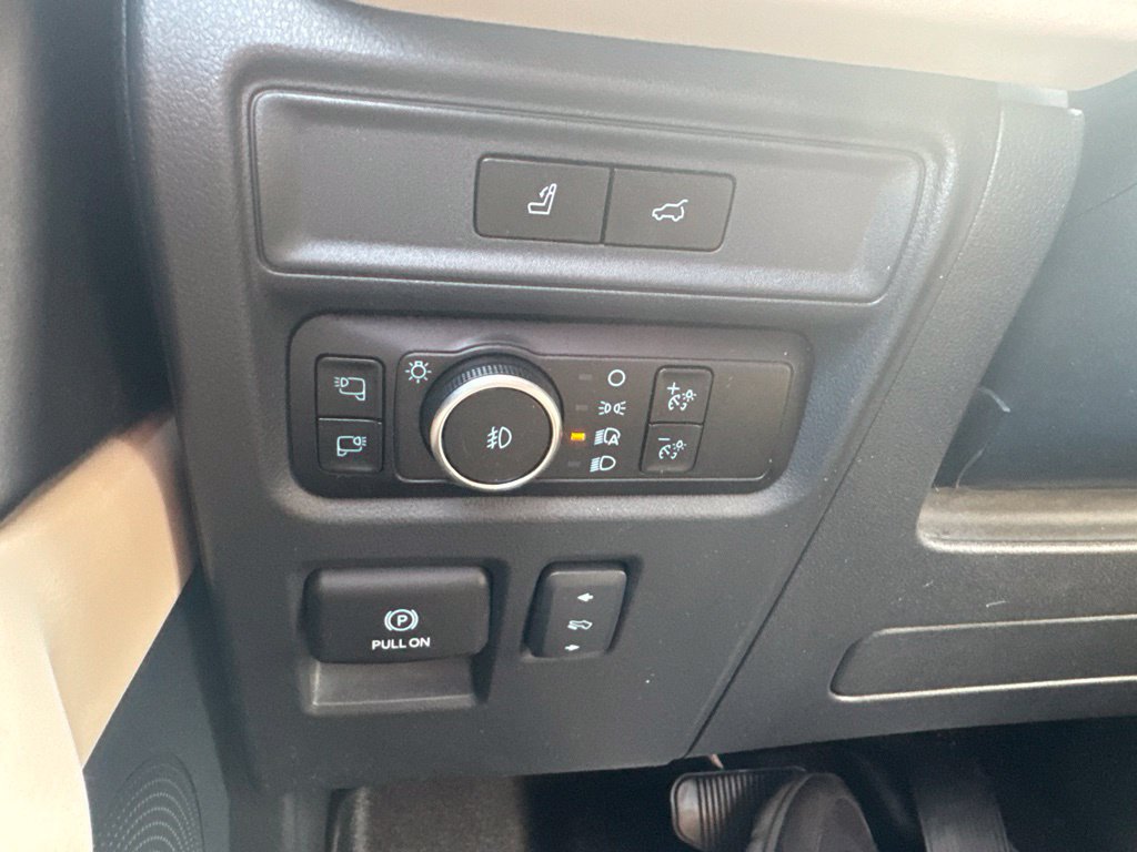 Used 2023 Ford Expedition Platinum AWD/4WD image 28
