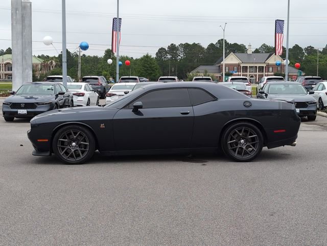 Used 2016 Dodge Challenger R/T Scat Pack w/ Leather Interior Group RWD image 8