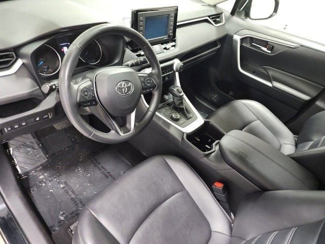 Certified 2022 Toyota RAV4 XLE Premium image 24