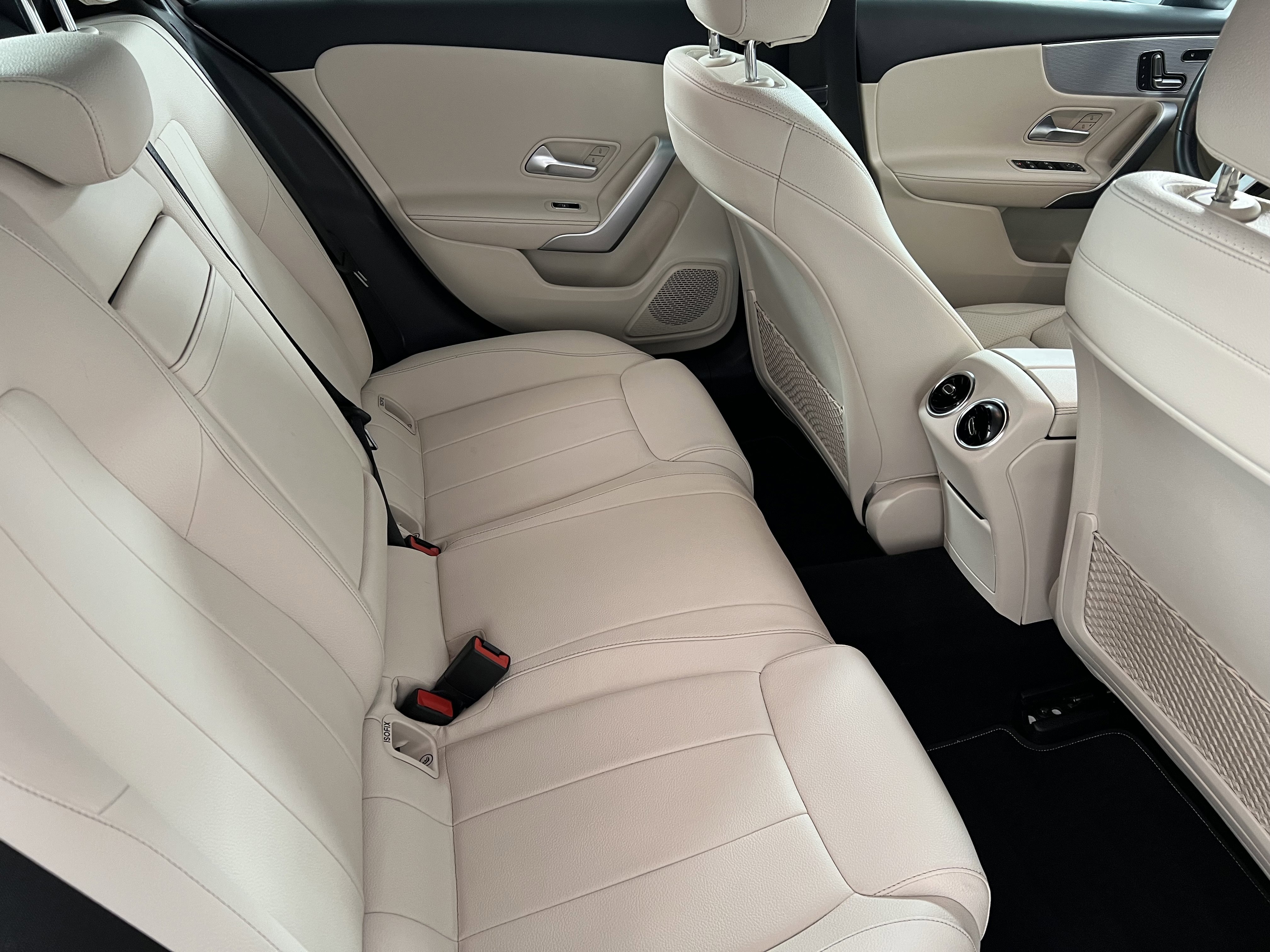 Used 2020 Mercedes-Benz A 220 4MATIC image 23