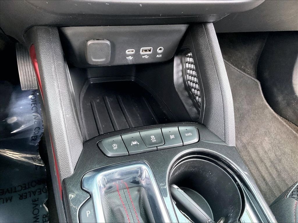 Used 2023 Chevrolet TrailBlazer RS w/ Sun and Liftgate Package AWD/4WD image 33