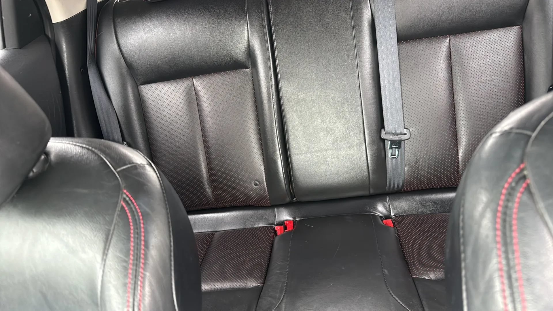 Used 2011 Nissan Juke SL FWD image 9
