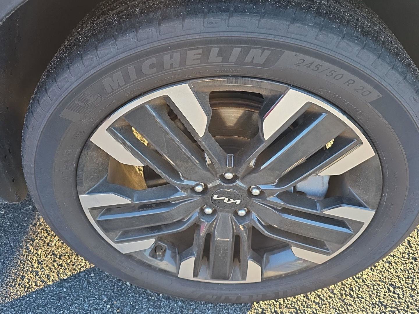 Used 2024 Kia Telluride SX Prestige image 9