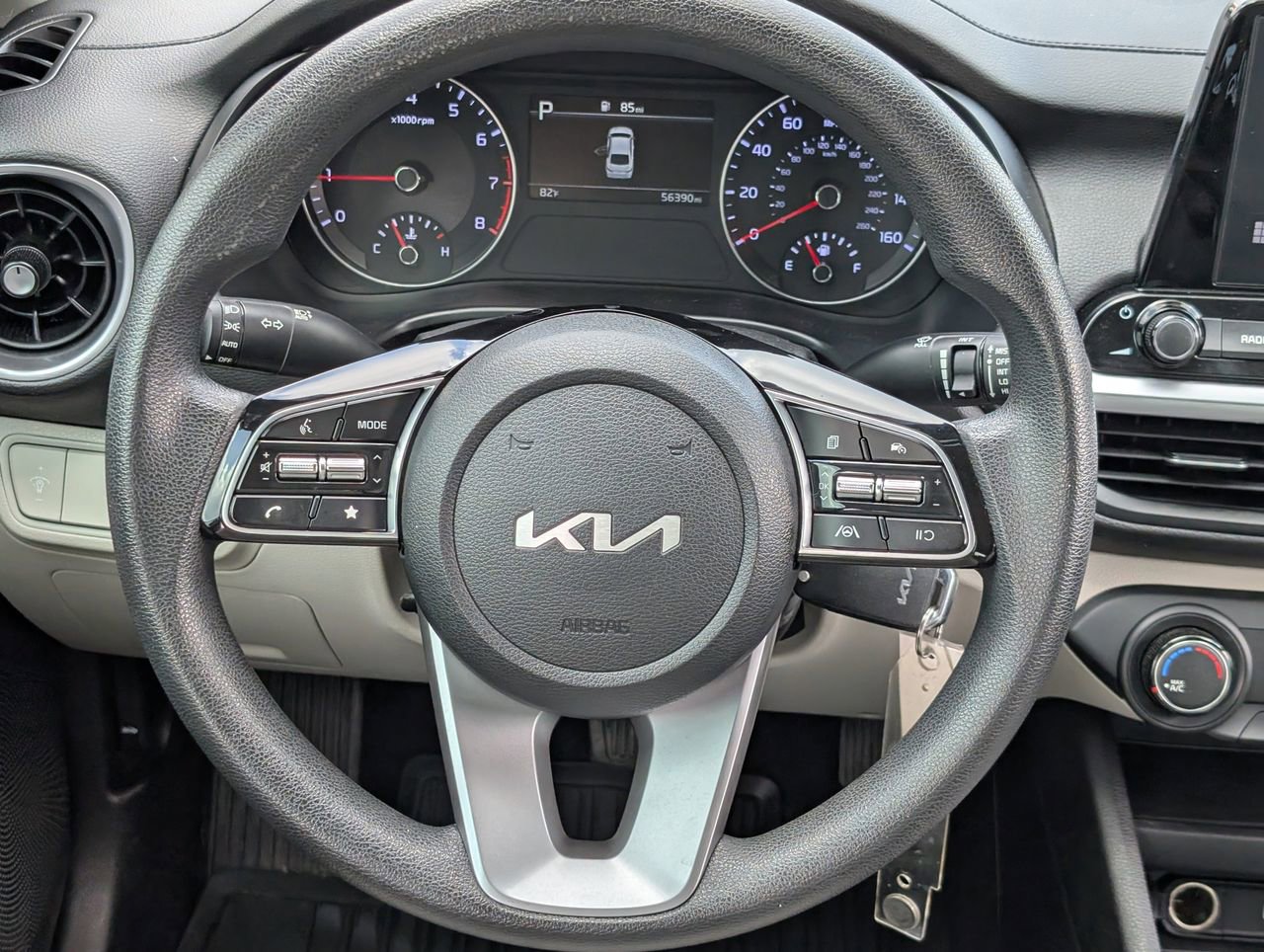 Used 2022 Kia Forte LXS FWD image 10