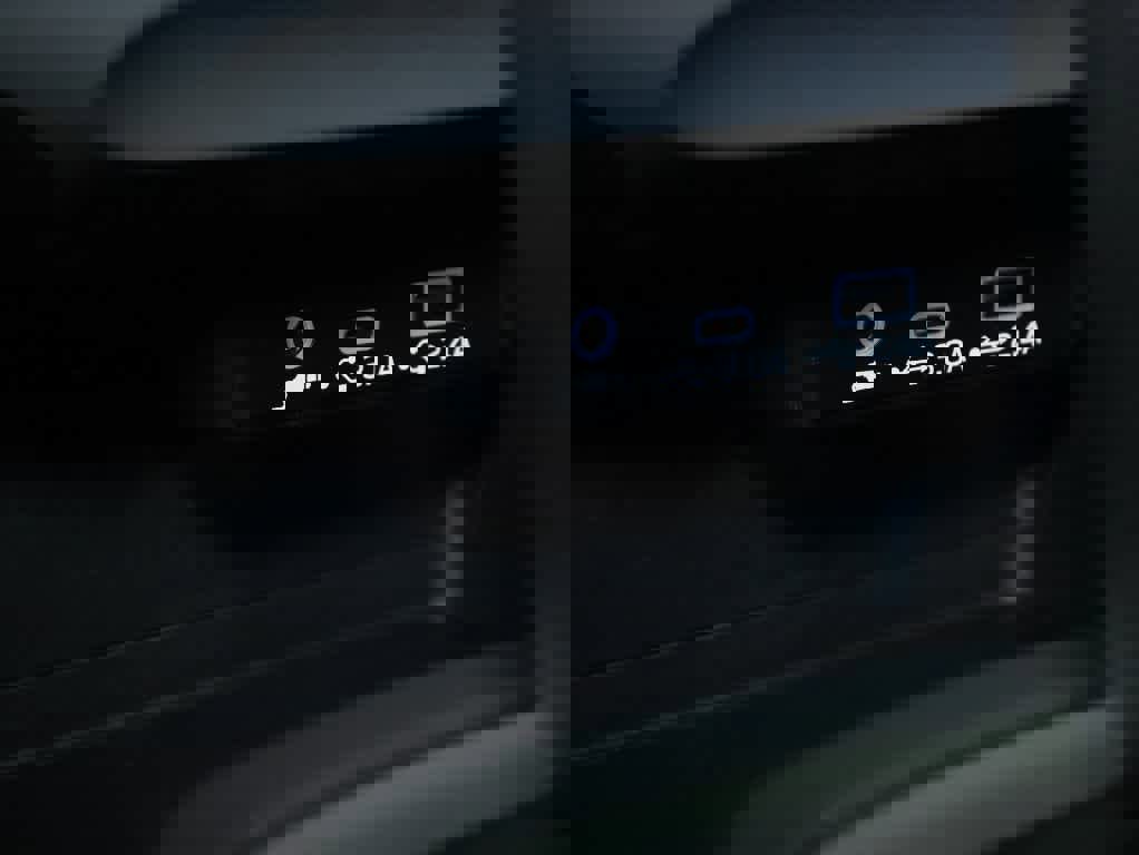 Used 2024 Subaru Crosstrek 2.0i Premium image 26