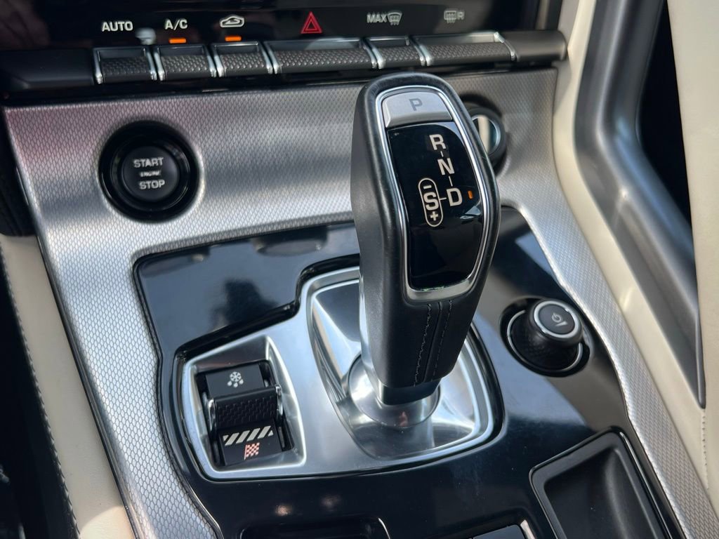 Used 2016 Jaguar F-TYPE Coupe image 46