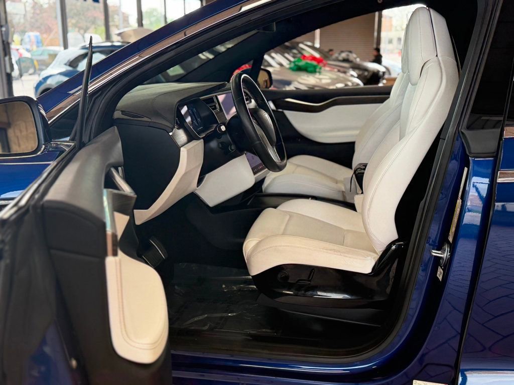 Used 2016 Tesla Model X 90D AWD/4WD image 12