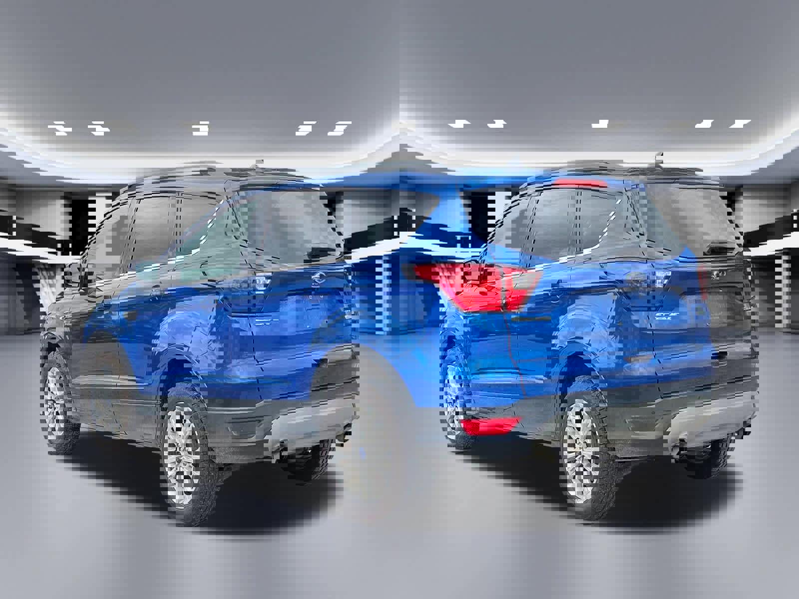 Used 2019 Ford Escape SEL image 3