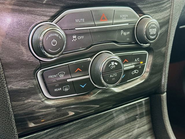 Used 2022 Chrysler 300 Touring L w/ Popular Equipment Group image 17