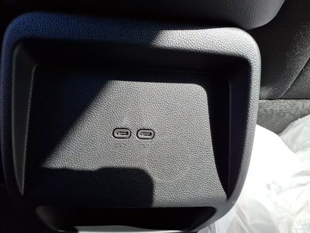 New 2026 Chevrolet Equinox EV LT w/ Comfort Package image 18