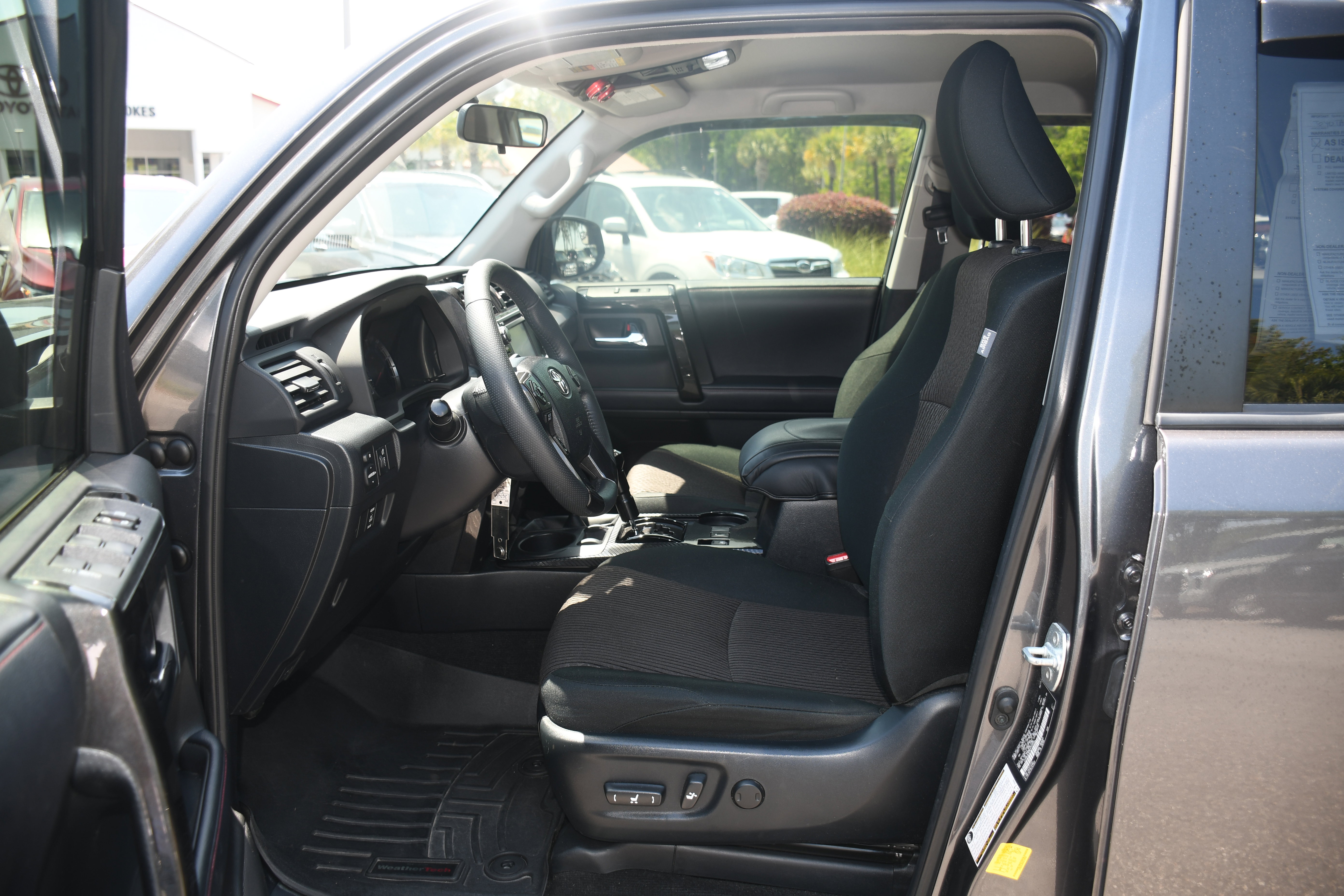 Used 2019 Toyota 4Runner TRD Off-Road image 7