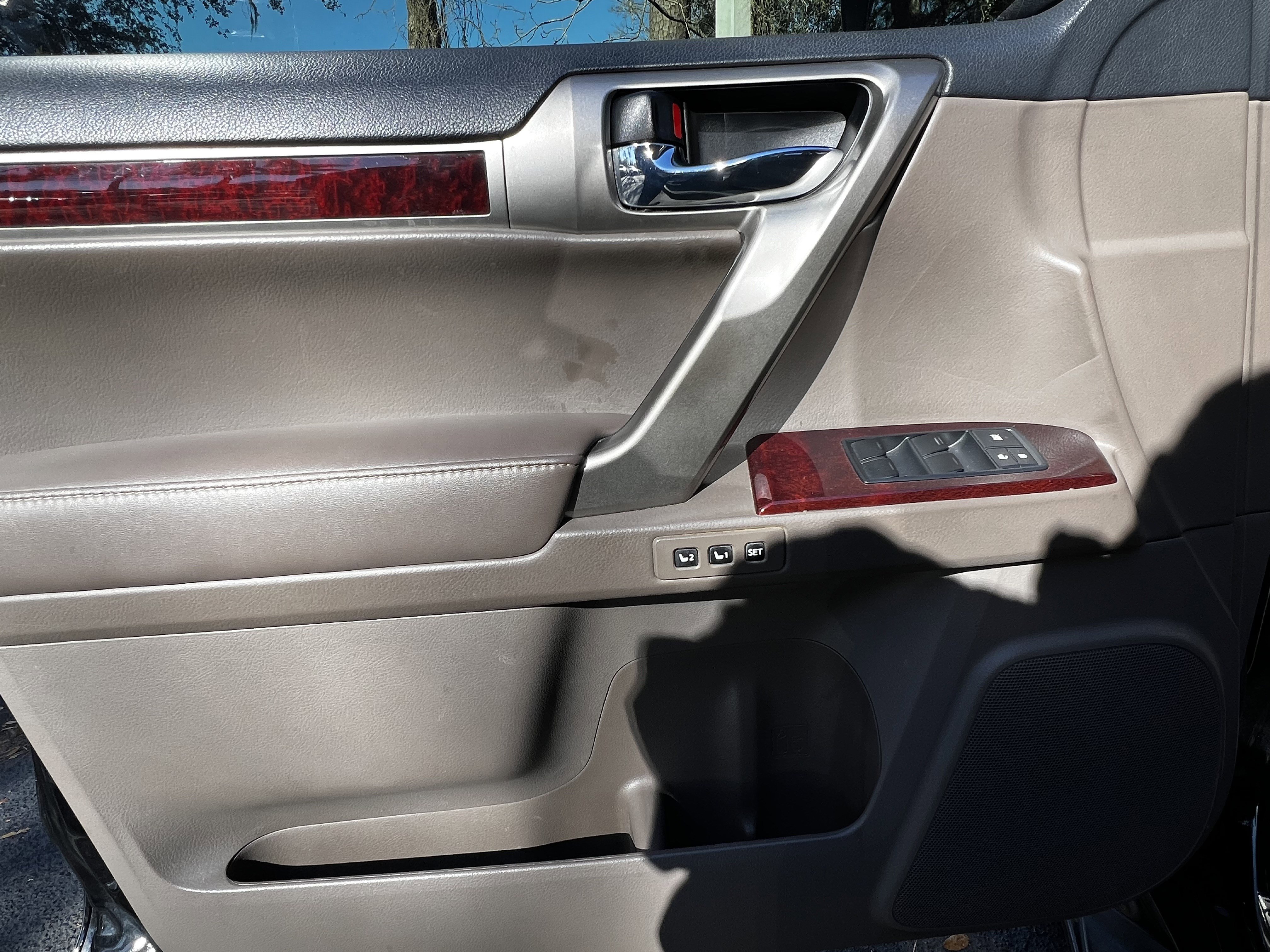 Used 2016 Lexus GX 460 image 13