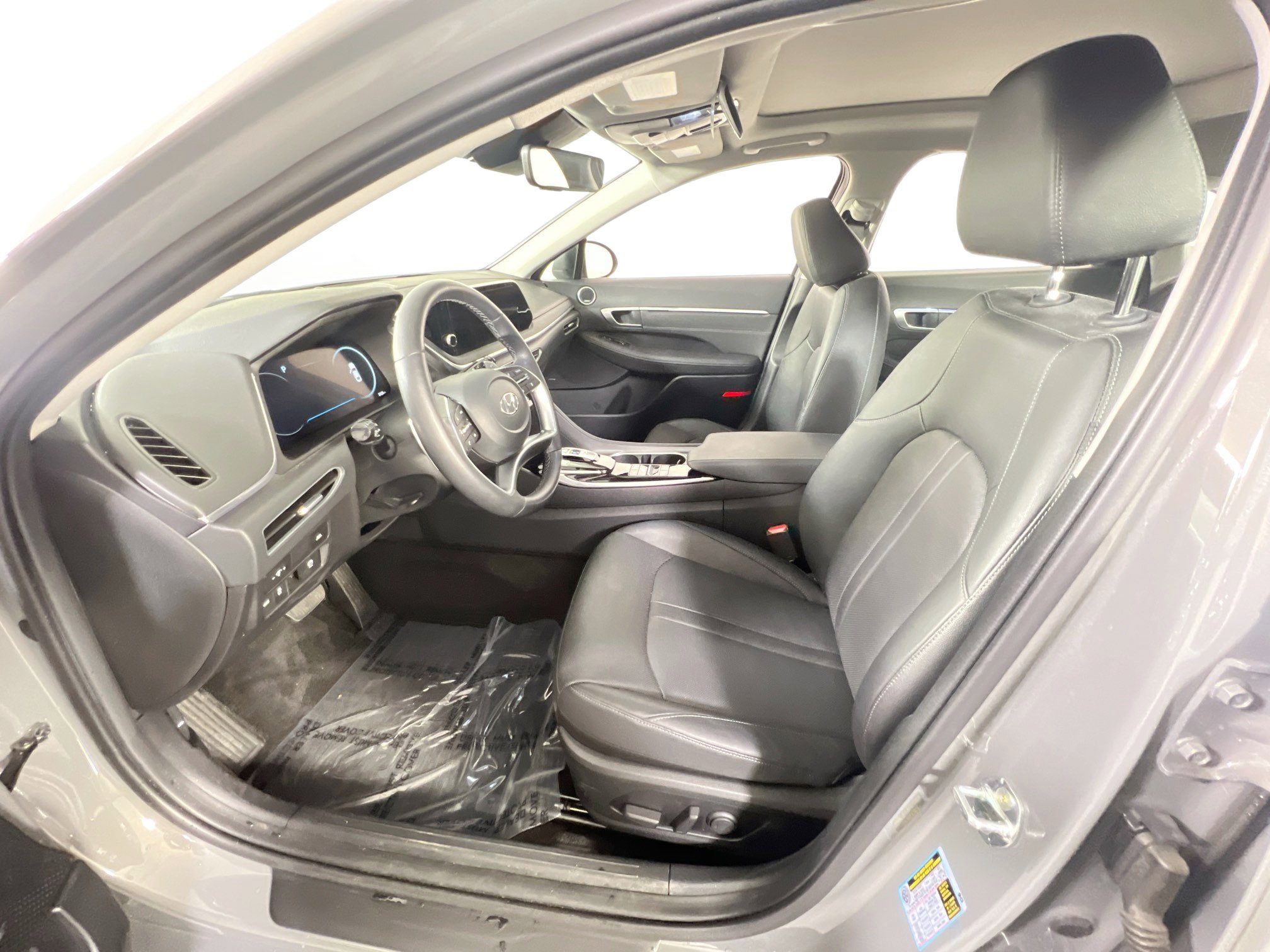 Used 2022 Hyundai Sonata Limited image 21