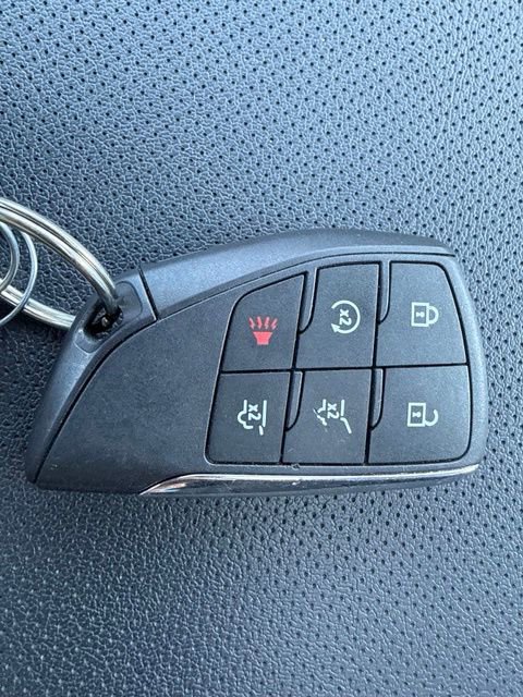 Used 2025 Chevrolet Tahoe Premier AWD/4WD image 38