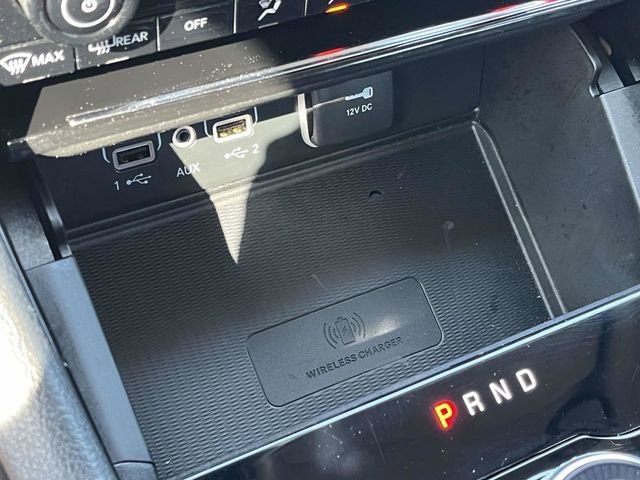 Used 2023 Jeep Grand Cherokee Laredo w/ Luxury Tech Group I image 32