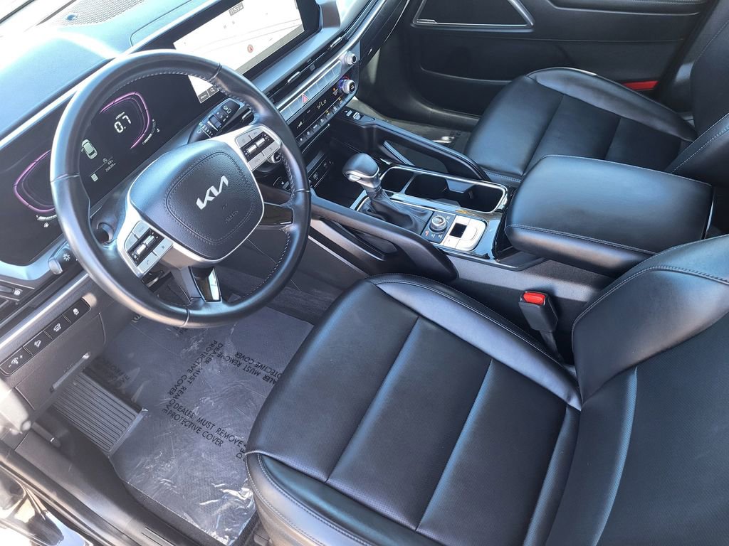 Certified 2025 Kia Telluride S image 10