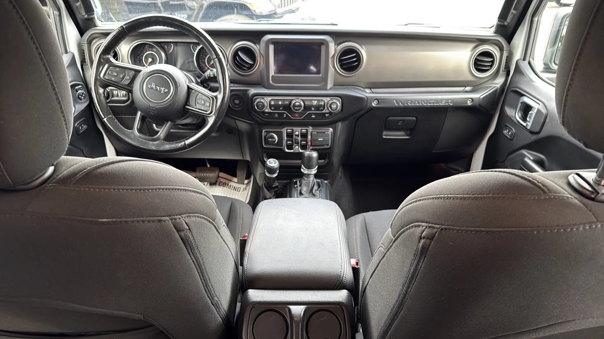 Used 2022 Jeep Wrangler Unlimited Sport AWD/4WD image 5