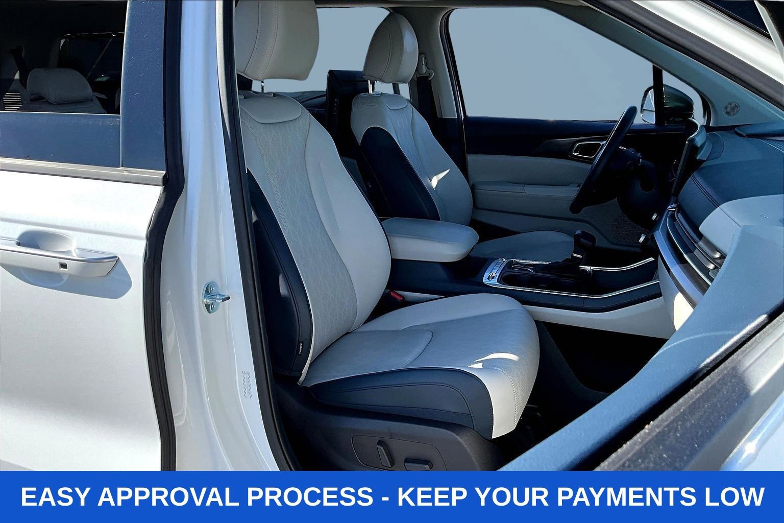 Used 2025 Kia Carnival SX image 39