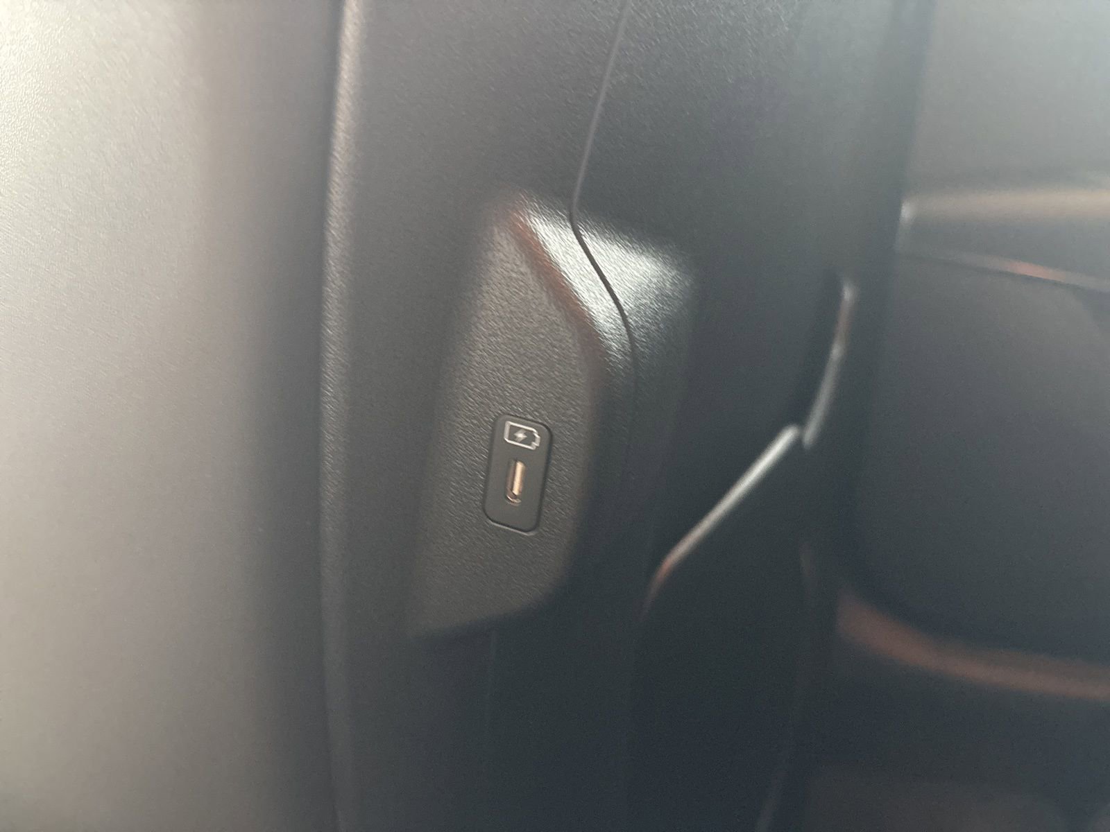 New 2025 Kia Niro EX image 14