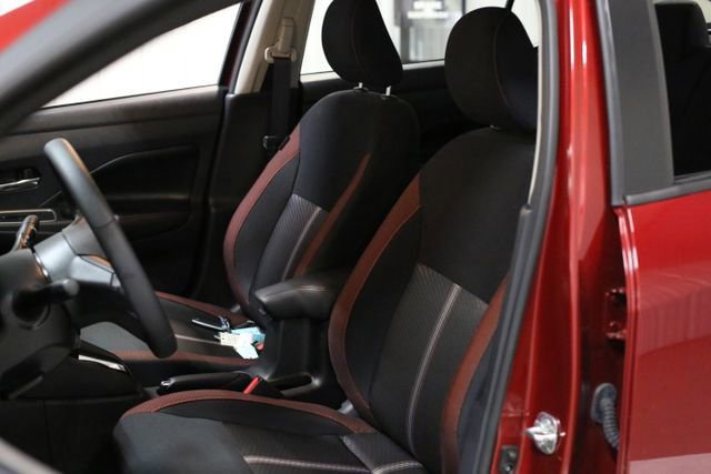 Certified 2025 Nissan Versa SR w/ Trunk Package image 29