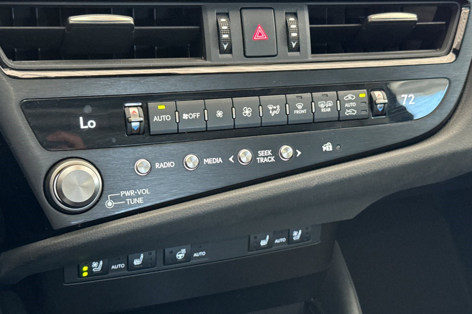 Certified 2025 Lexus ES 300h w/ Premium Package FWD image 25