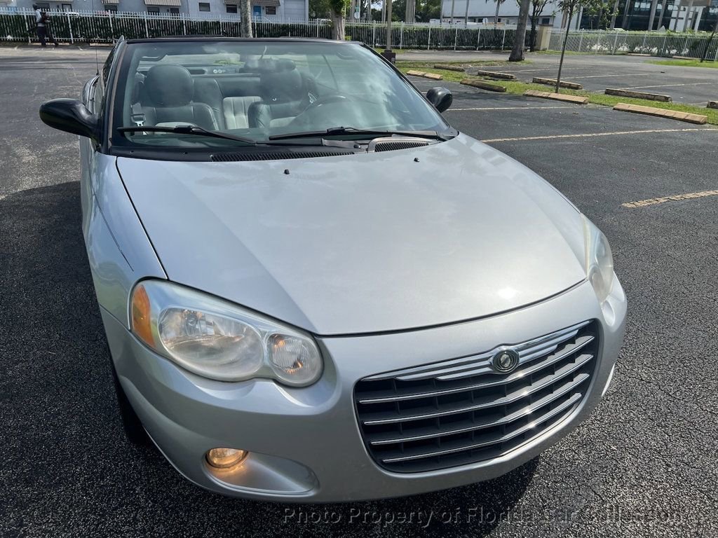 Used 2004 Chrysler Sebring LXi image 15