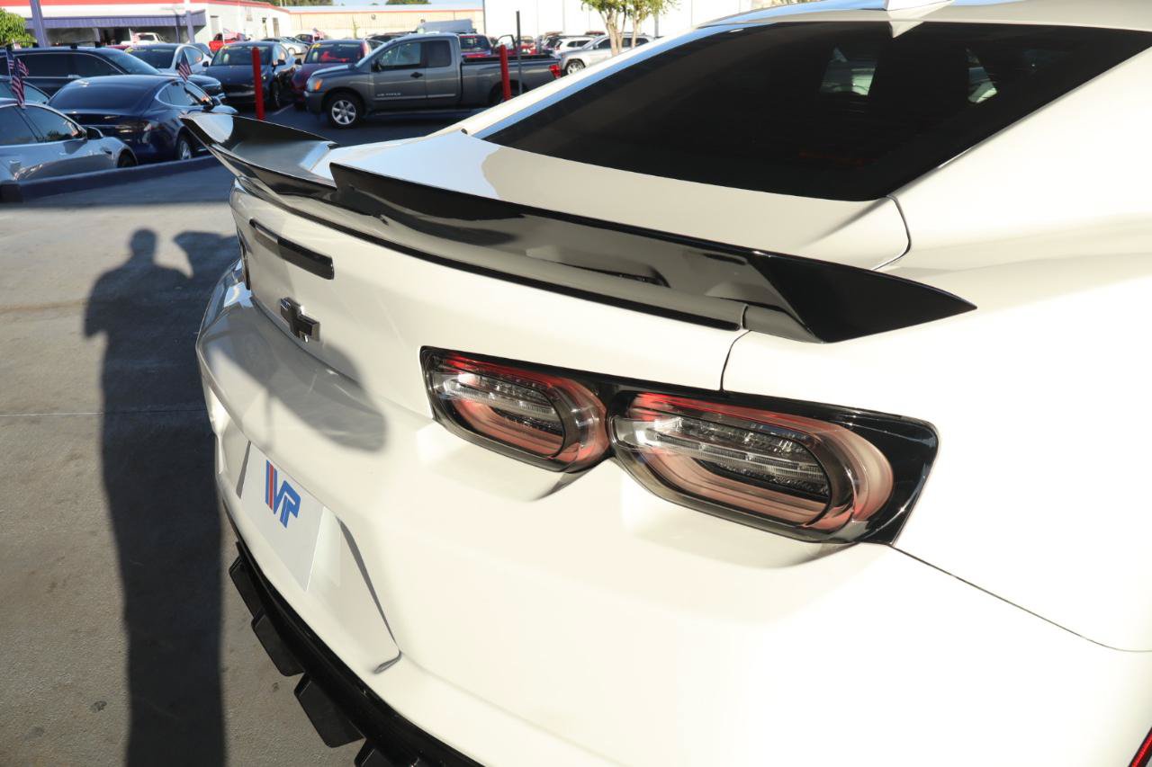 Used 2022 Chevrolet Camaro LT RWD image 33