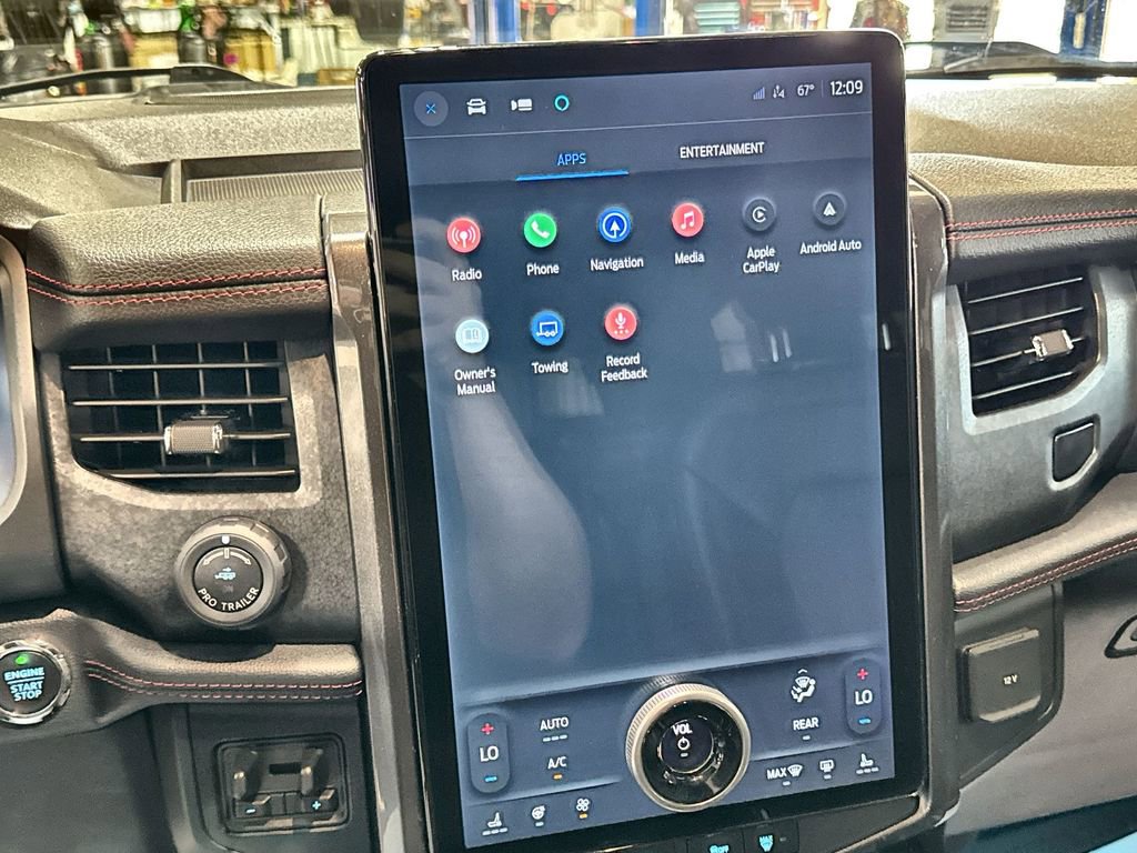 Used 2024 Ford Expedition Limited RWD image 19