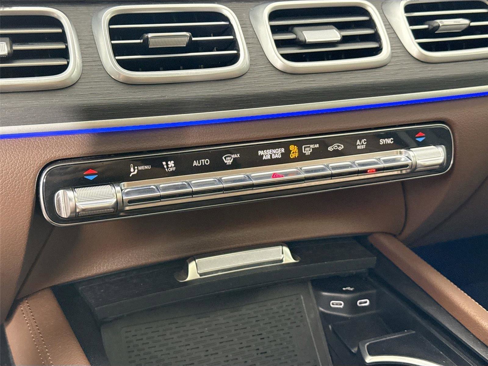 Used 2024 Mercedes-Benz GLS 450 4MATIC w/ AMG Line Exterior image 27