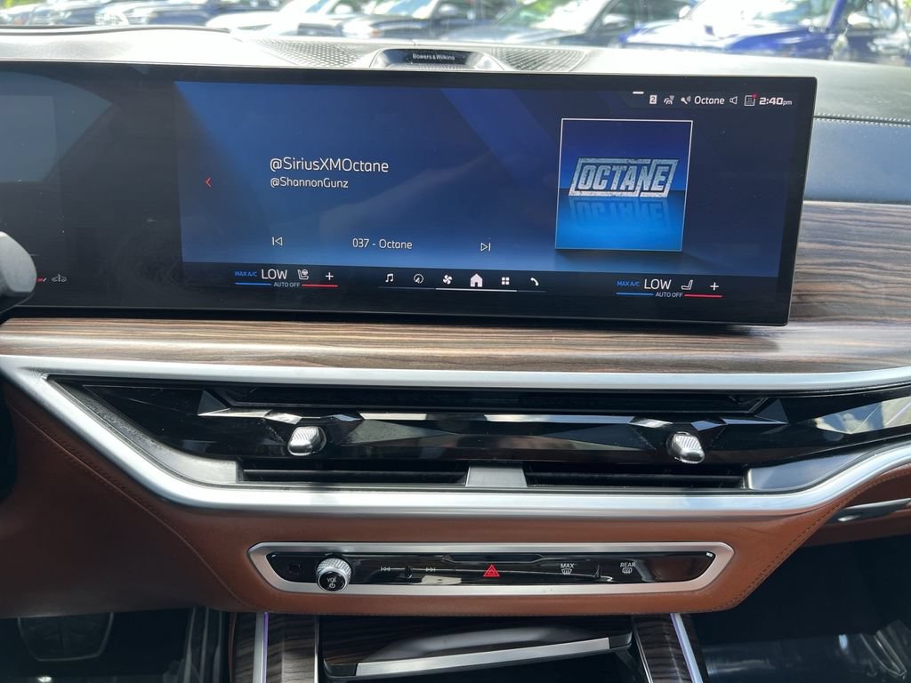 Used 2024 BMW X7 M60i w/ Executive Package AWD/4WD image 18