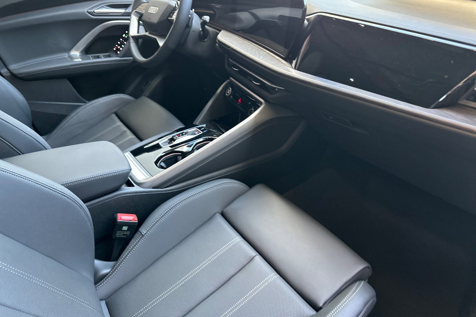 New 2025 Audi Q5 Premium Plus image 13